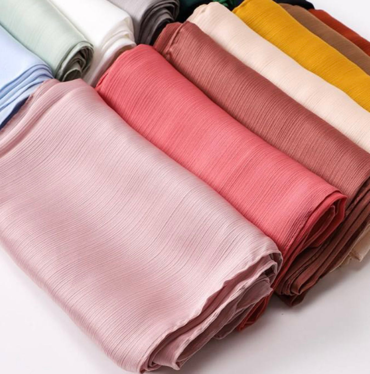 Crepe Satin - Habibati image 2