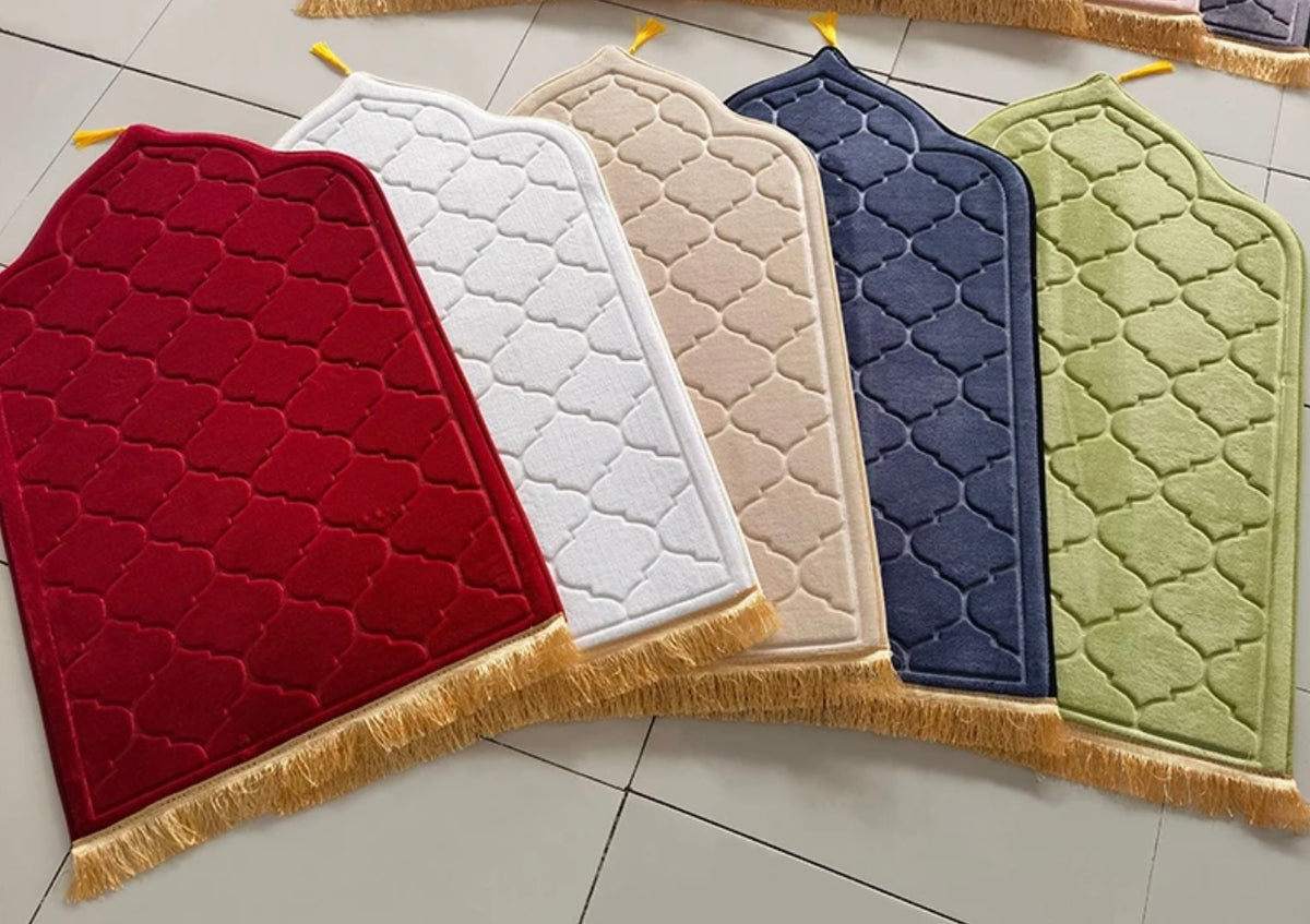 Prayer Mat - Red image 1